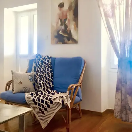 Spacious Apartment With Sea View In Tzamarelata - 90 M² Tzamarelata